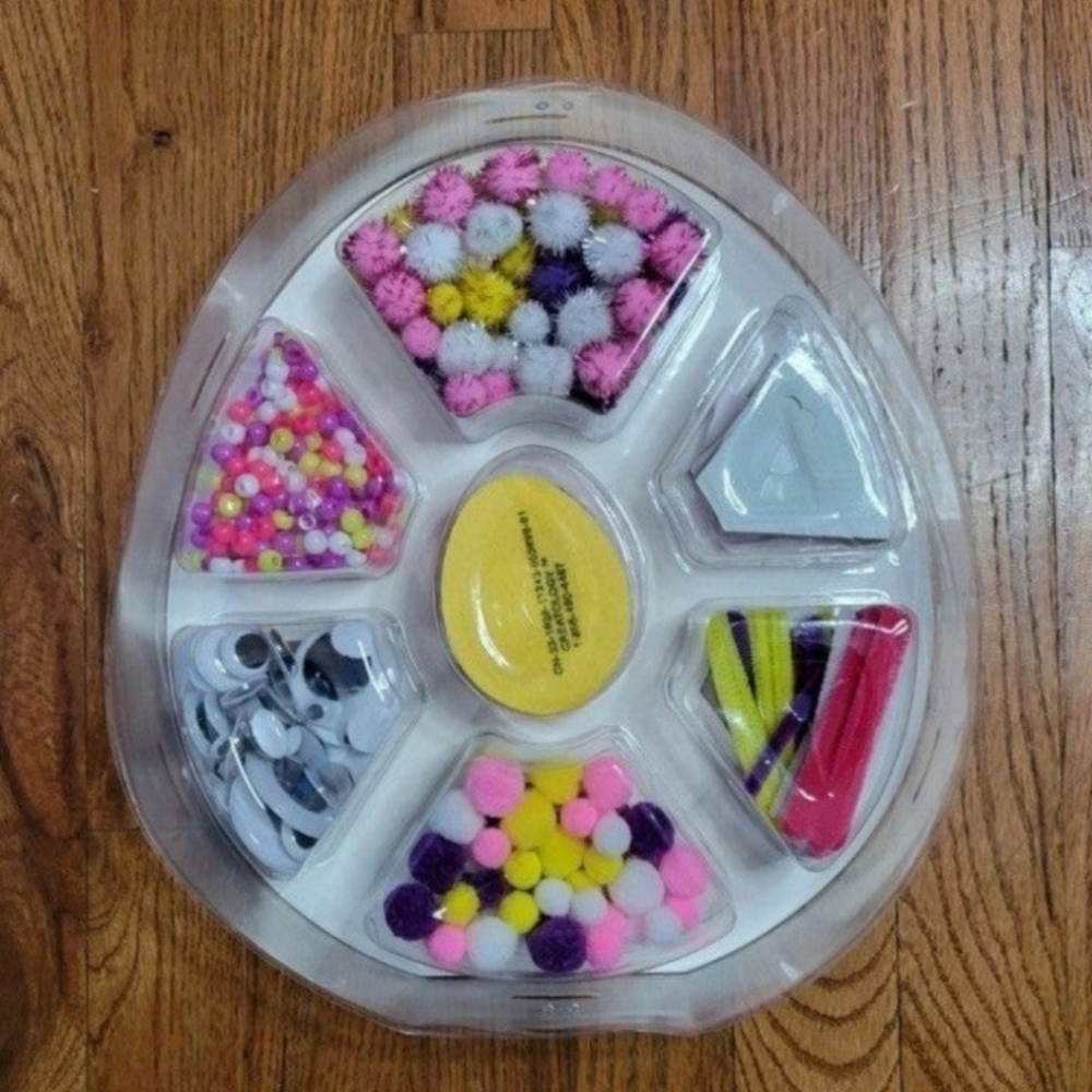 Easter Craft Kit - Picture 2 of 2